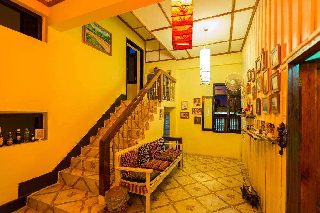 Viradesa Guesthouse Luang Prabang Bagian luar foto