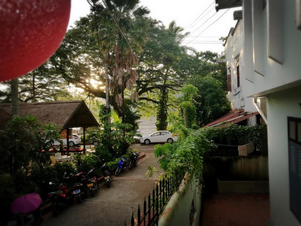 Viradesa Guesthouse Luang Prabang Bagian luar foto